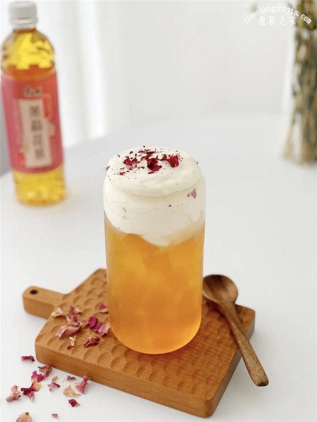 在家也能做的夏日清凉饮品教你做出神仙颜值的茉莉花茶冻奶盖