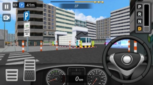 交通和驾驶模拟器破解版下载_交通和驾驶模拟器游戏无限金币破解版下载v1.0 运行截图2