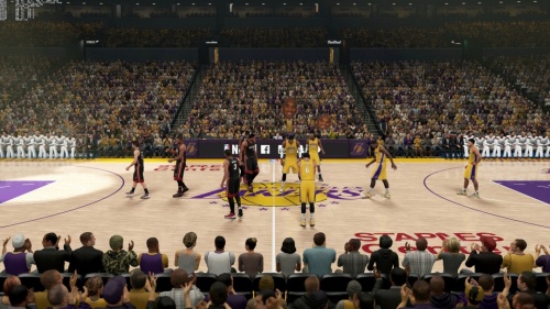 NBA2k18手机中文版下载_NBA2k18手机苹果版下载_NBA2k18下载破解版 运行截图3