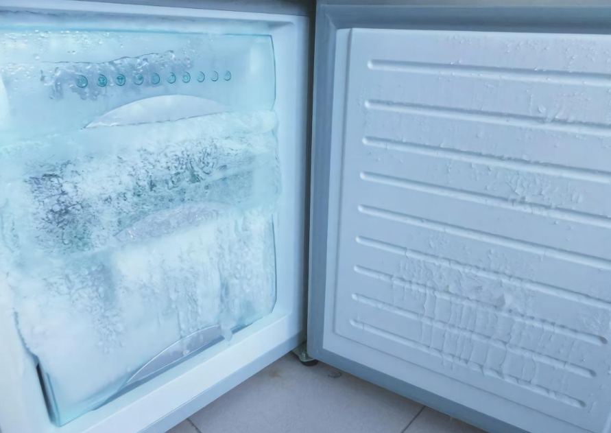 冰箱结霜是什么原因造成的 平时你都注意到这些了吗