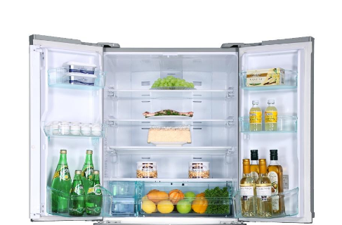 冰箱保鲜室里有水珠是怎么回事 这些冰箱使用注意事项你知道吗