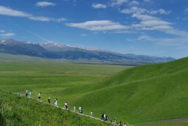 新疆旅游有哪些必玩的景点 这些景点你都去过了吗