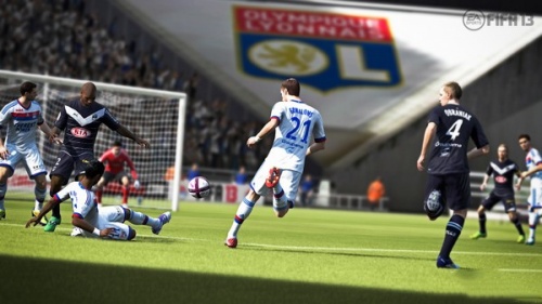 fifa13安卓版下载_fifa13游戏安卓最新手机版免费下载v6.1.1 安卓版 运行截图1