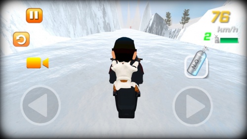 极限雪地赛车模拟手游下载_极限雪地赛车模拟最新版下载v1.0 安卓版 运行截图3
