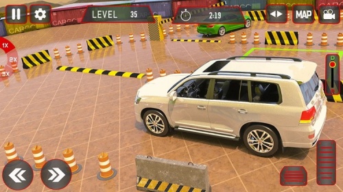 真实汽车停车场驾驶手游_真实汽车停车场驾驶最新免费版游戏下载 运行截图3