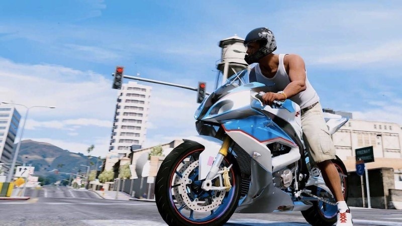 狂热摩托车游戏手机版下载_狂热摩托车最新版下载v1.0 安卓版 运行截图1