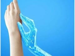 ps液态流体效果怎么做_将手制作成蓝色液体效果方法分享
