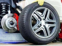 夏天汽车胎压多少合适kpa 这样保养汽车轮胎就对了