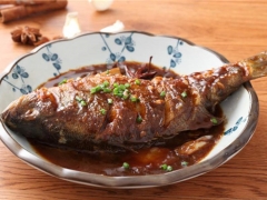 酸菜鱼是怎么做的 红烧鱼和清蒸鱼的家常做法