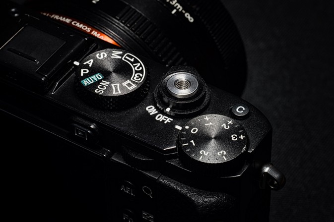 黑卡新生RX1R•RX100II相机入手全面体验