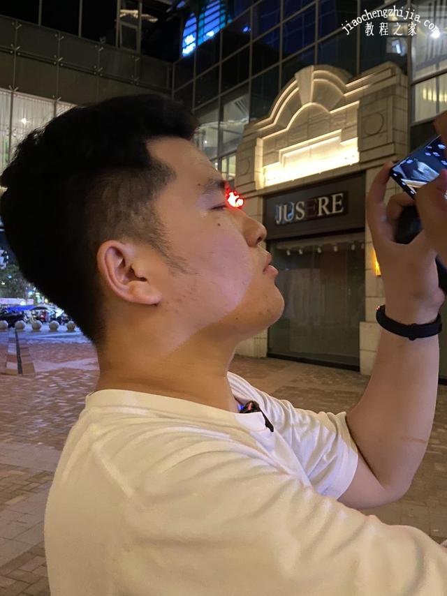 看看这些夜拍，你还觉得iPhone11是真香机型吗？