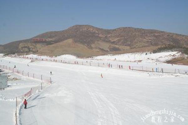 呼和浩特去哪里滑雪最好玩 呼和浩特周边滑雪场所地点推荐
